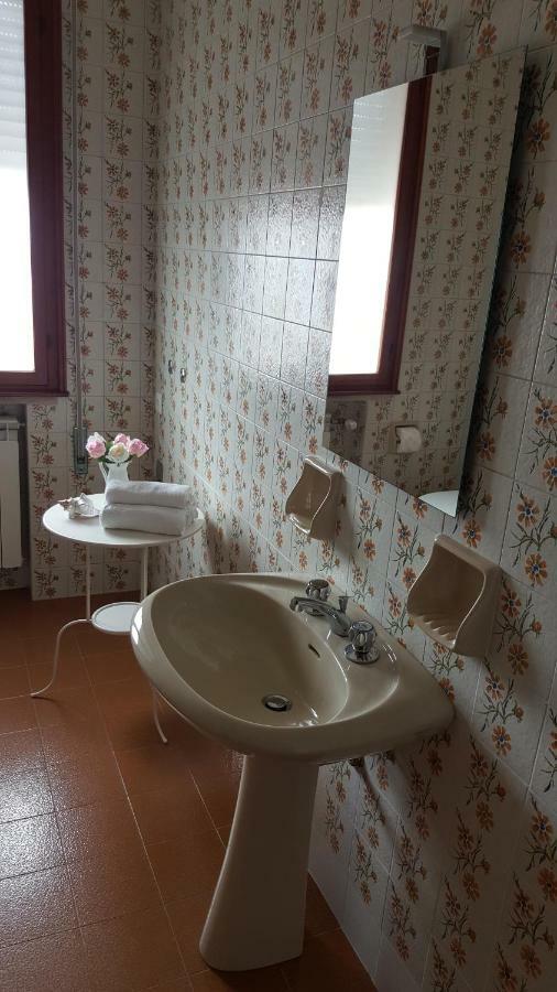 ホテル Casa Da Ilaria ソットマリーナ エクステリア 写真