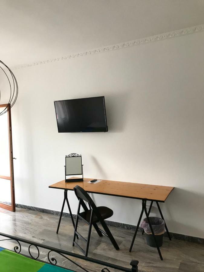ホテル Casa Da Ilaria ソットマリーナ エクステリア 写真